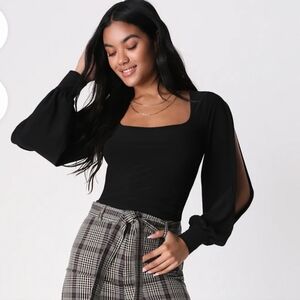 Lulus In My Zone Black Square Neck Split Long Sleeve Top. Size Medium.